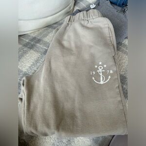 Hollister Mens S Beige Adjustable Rise Joggers - very good condition